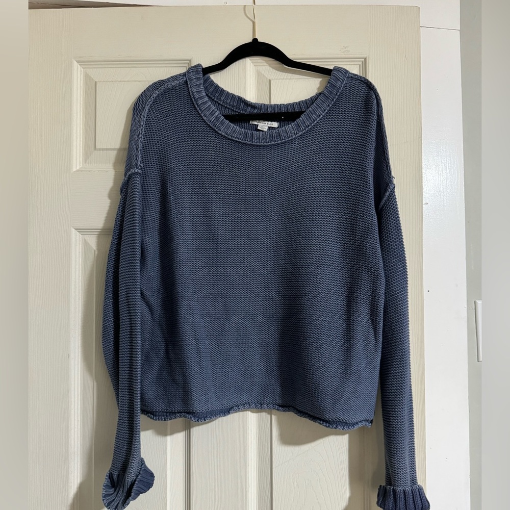 american eagle sweater